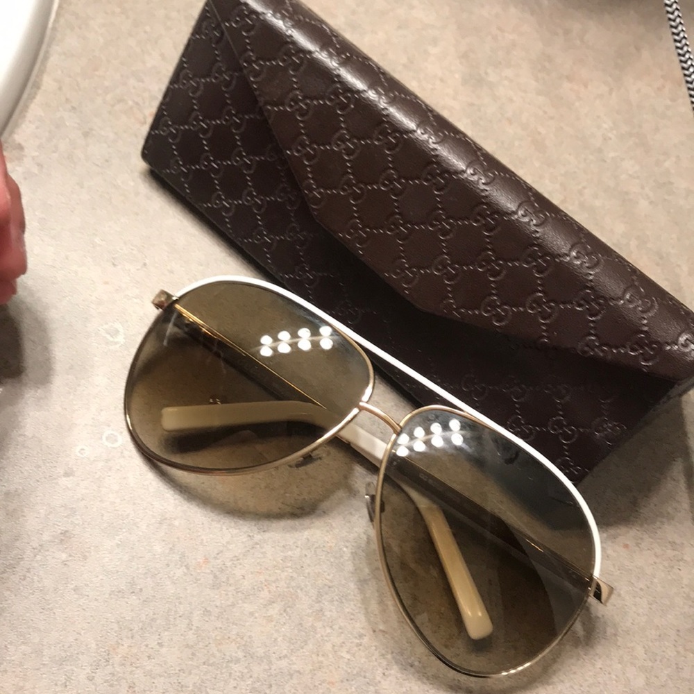 AUTHENTIC⚡️⚡️⚡️ Gucci Sunglasses!